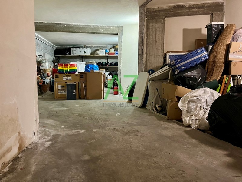 Box in Vendita a Misterbianco, zona Centro, 25'000€, 51 m²