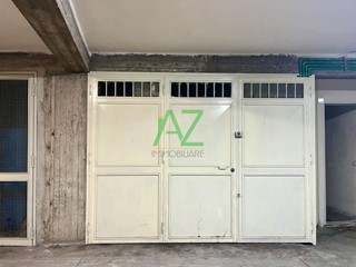 Box in Vendita a Misterbianco, zona Centro, 25'000€, 51 m²