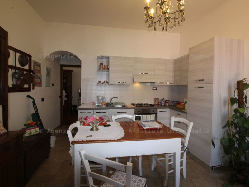 Appartamento in Vendita a La Spezia, 140'000€, 62 m²
