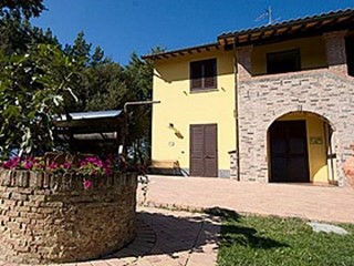 Trilocale in Affitto a Santa Maria a Monte, 700€, 70 m²