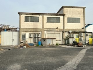 Capannone in Vendita a Guidonia Montecelio, zona Villanova, 450'000€, 1000 m²