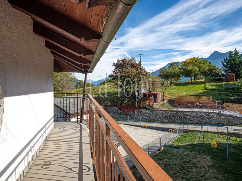 Appartamento in Vendita a Gignod, 215'000€, 153 m², arredato