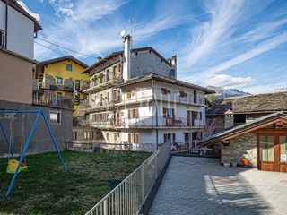 Appartamento in Vendita a Gignod, 195'000&euro;, 153 m², arredato