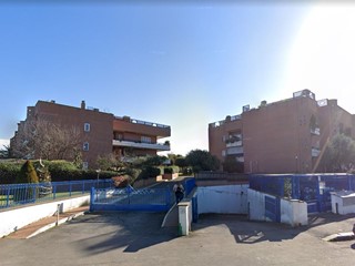 Quadrilocale in Vendita a Roma, 550'000€, 147 m², con Box