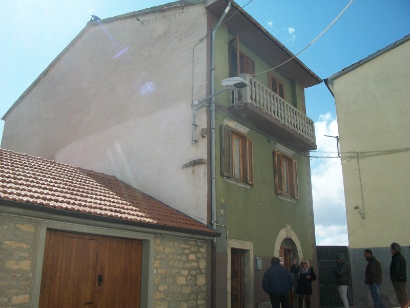 Casa Indipendente in Vendita a Agnone, 98'000€, 213 m²