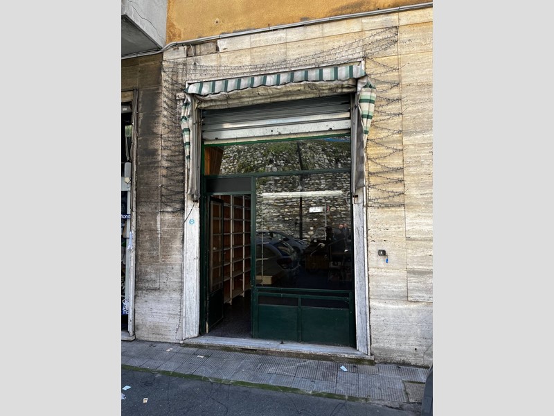Immobile commerciale in Affitto a Genova, zona San Teodoro, 490€, 40 m²