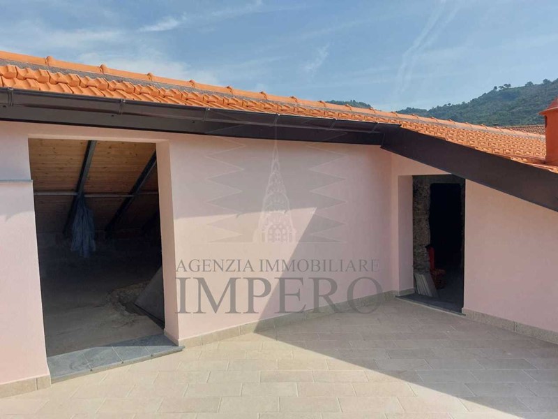 Casa Indipendente in Vendita a Camporosso, 330'000€, 180 m²