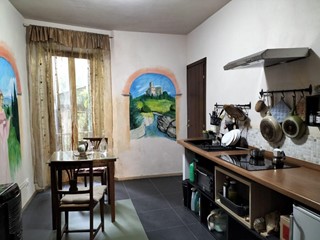 Trilocale in Vendita a Bagnone, 90'000&euro;, 50 m², arredato
