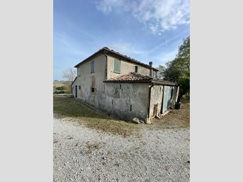 Casa Indipendente in Vendita a Sogliano al Rubicone, 211 m²