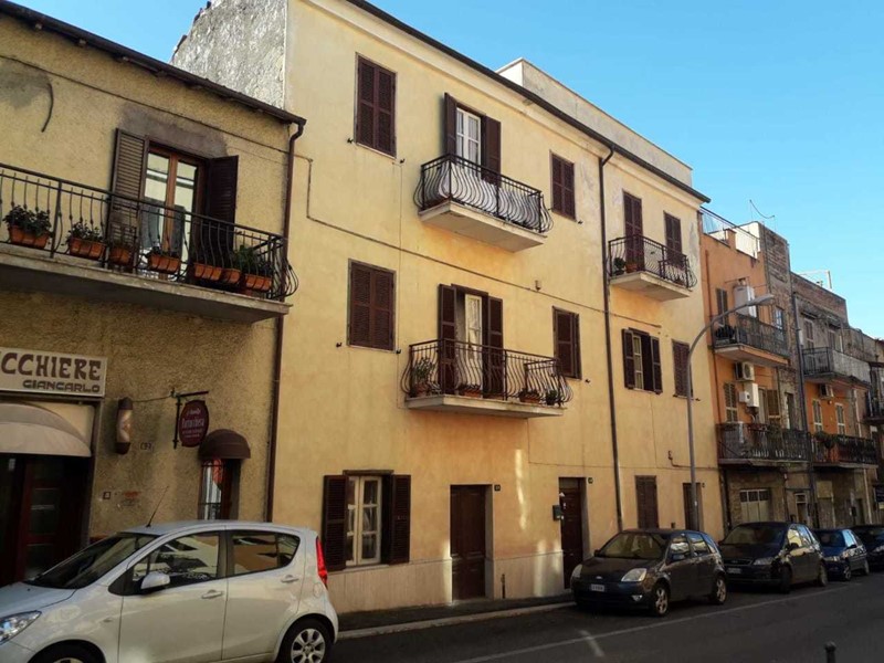 Casa Semi Indipendente in Vendita a Marcellina, 95'000&euro;, 350 m²