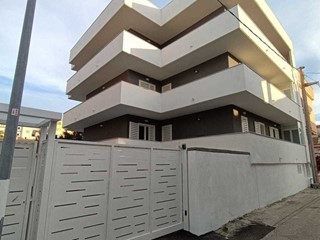 Quadrilocale in Vendita a Giugliano in Campania, 290'000€, 120 m²