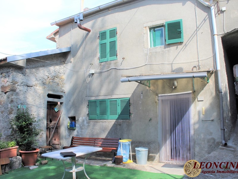 Casale in Vendita a Pontremoli, 30'000€, 70 m²