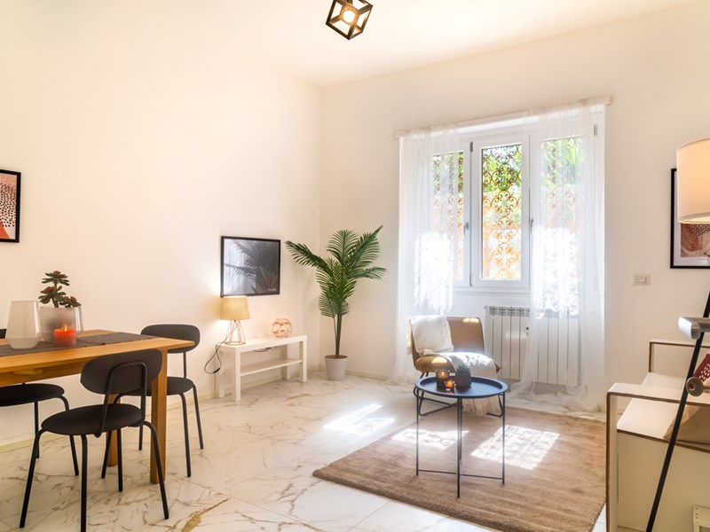 Trilocale in Vendita a Roma, zona Monteverde , 320'000€, 89 m²