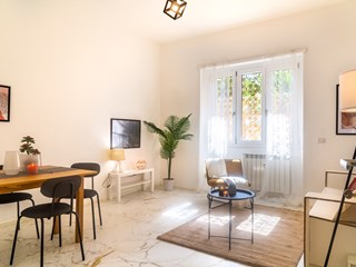 Trilocale in Vendita a Roma, zona Monteverde , 320'000€, 89 m²