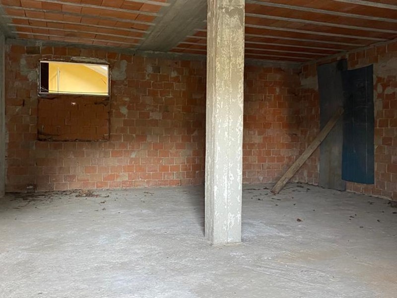 Casa Semi Indipendente in Vendita a Pontinvrea, 42'000€, 150 m²