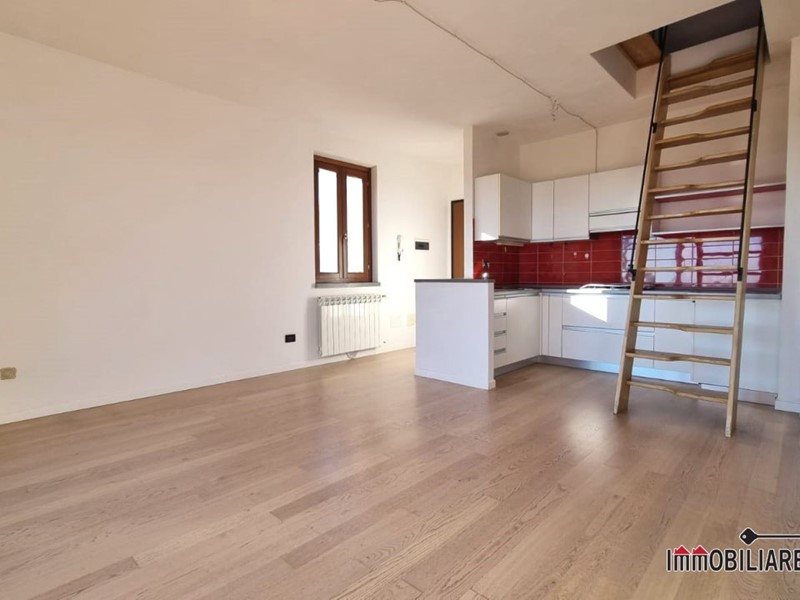 Trilocale in Vendita a Casole d'Elsa, 108'000€, 86 m²