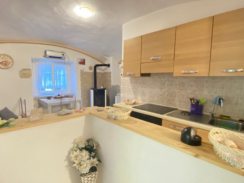 Appartamento in Vendita a Sassello, 55'000€, 70 m², arredato