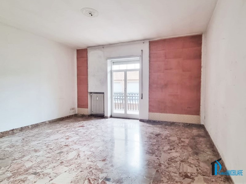 Quadrilocale in Vendita a Terni, 95'000€, 156 m²