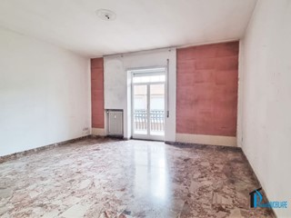 Quadrilocale in Vendita a Terni, 95'000€, 156 m²