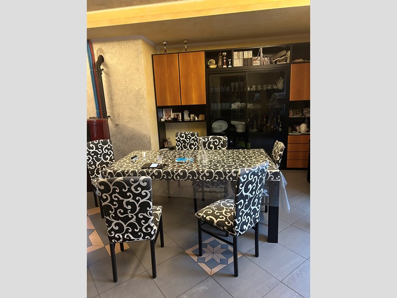 Casa Indipendente in Vendita a Guardia Sanframondi, 240'000€, 120m², arredato