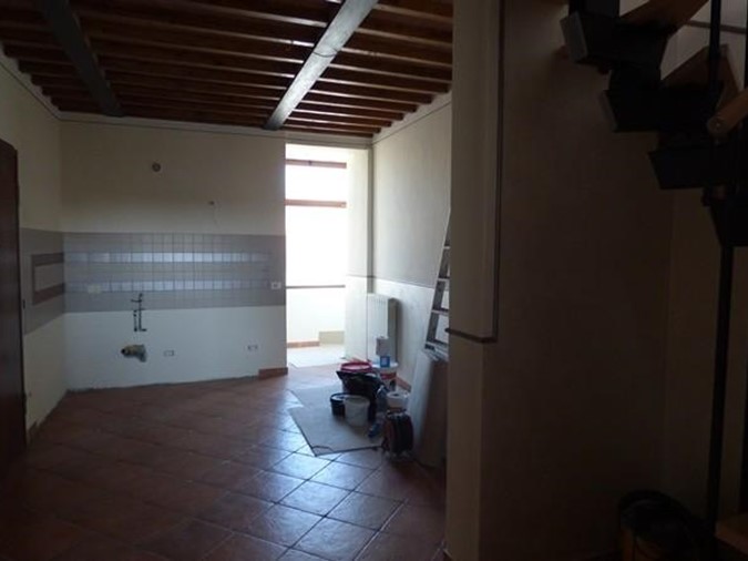 Quadrilocale in Vendita a Lucca, zona Saltocchio, 115'000€, 85 m²