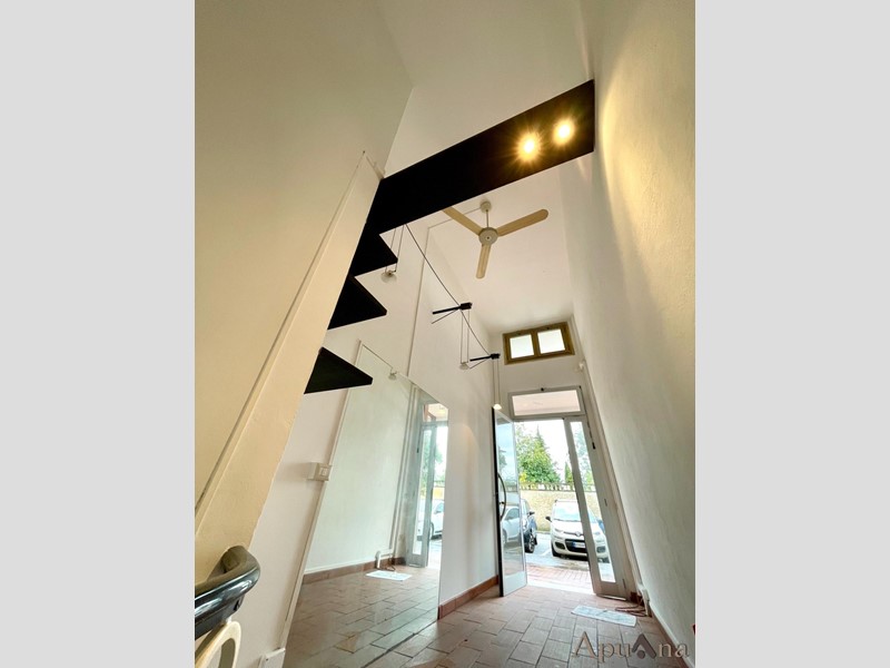 Immobile commerciale in Vendita a Massa, 55'000&euro;, 25 m²