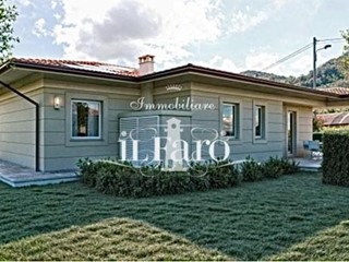 Terreno edificabile in Vendita a Massarosa, 155'000€, 1200 m²