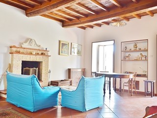 Appartamento in Vendita a Poggio Moiano, 165'000&euro;, 150 m²