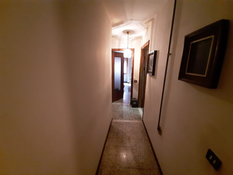 Casa Semi Indipendente in Vendita a Vobarno, 105'000€, 152 m²