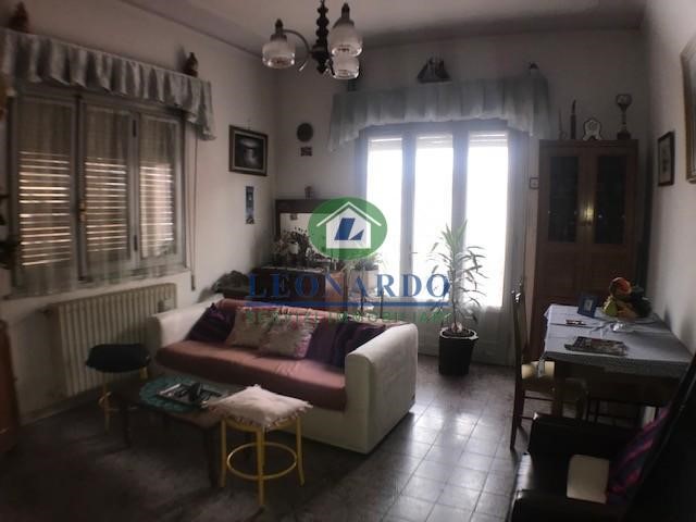 Villa bifamiliare in Vendita a Buggiano, zona Borgo a Buggiano, 340'000€, 260 m², con Box