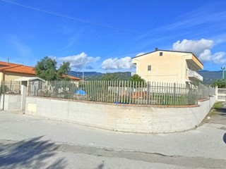 Terreno edificabile in Vendita a Lamezia Terme, 105'000€, 550 m²