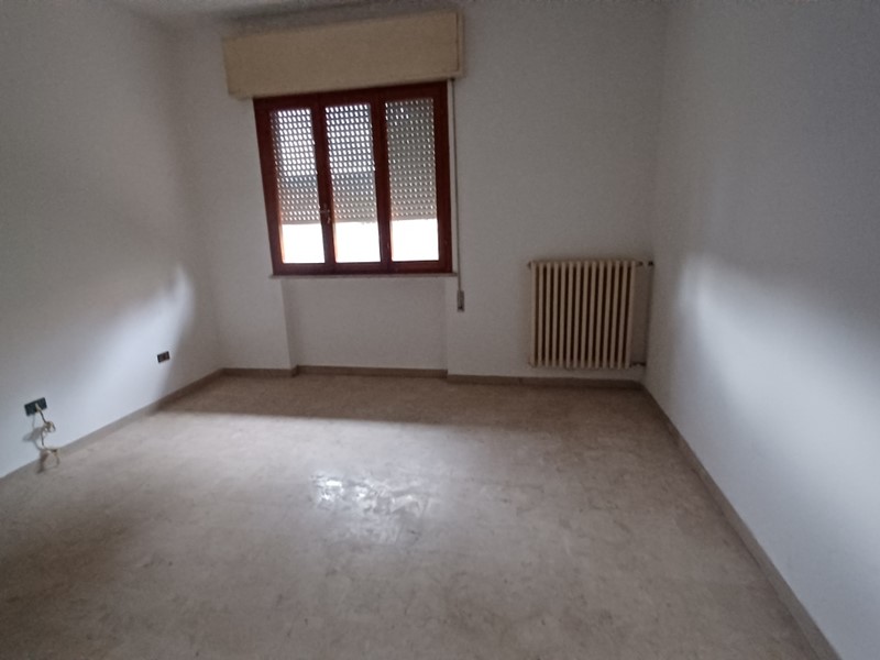 Trilocale in Vendita a Sassofeltrio, 80'000&euro;, 75 m²