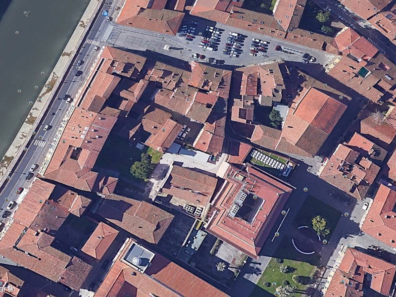 Appartamento in Vendita a Pisa, zona Quartiere Santa Maria, 395'000€, 127 m²