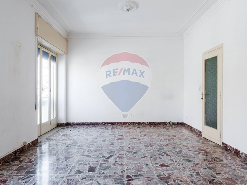 Appartamento in Vendita a Catania, zona Picanello, 125'000€, 125 m²