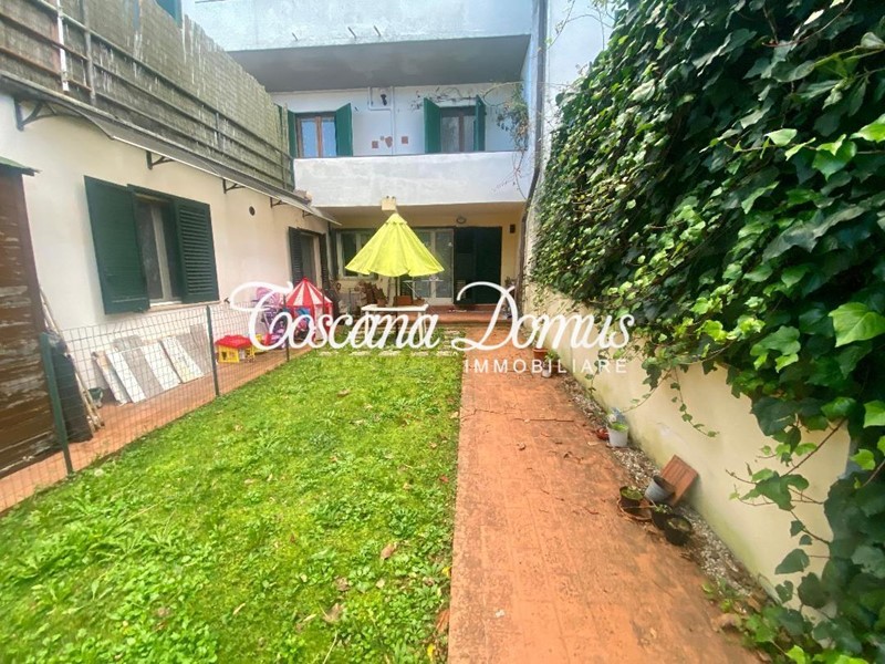 Trilocale in Vendita a Monteriggioni, zona La Ripa, 190'000€, 65 m², arredato