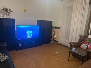 Trilocale in Vendita a Cadeo, 85'000€, 85 m², arredato, con Box