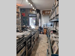 Immobile commerciale in Vendita a Pisa, 110'000€, 60 m²