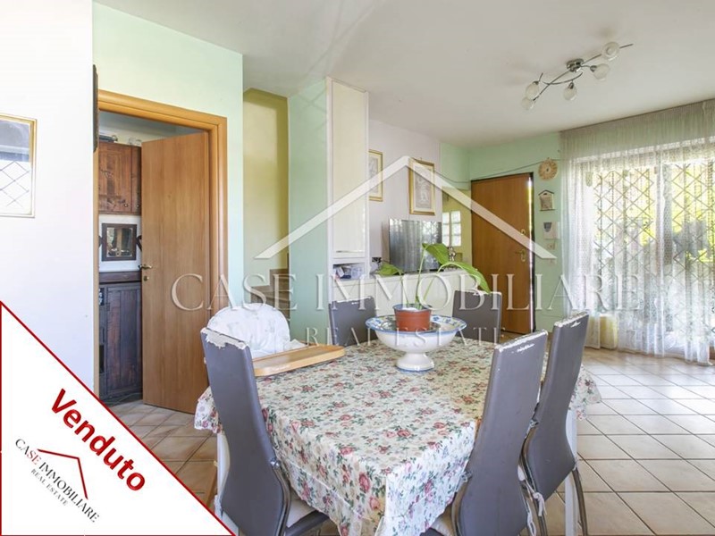 Villa in Vendita a Roma, 219'000€, 263 m²
