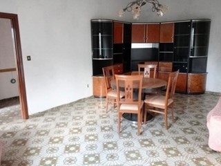 Casa Indipendente in Vendita a Tagliacozzo, 27'000€, 244 m²