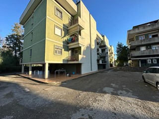 Bilocale in Vendita a Luni, zona Luni Mare, 80'000€, 50 m², arredato