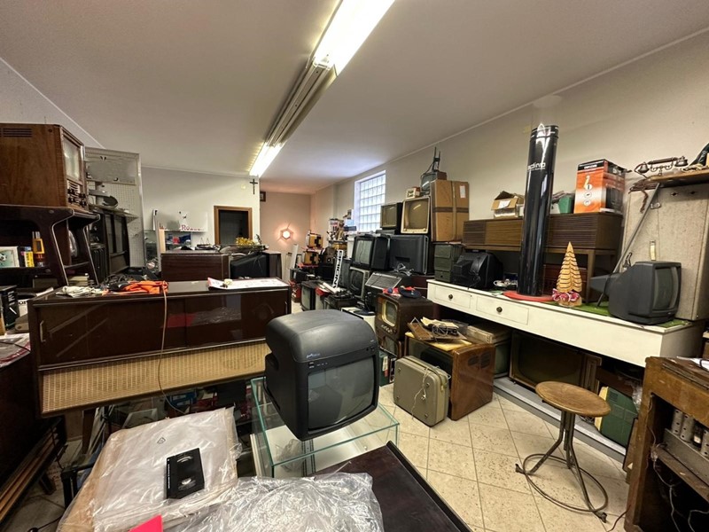 Immobile commerciale in Affitto a Fiorenzuola d'Arda, 400€, 75 m²