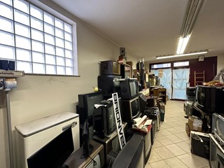 Immobile commerciale in Affitto a Fiorenzuola d'Arda, 400€, 75 m²