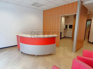 Ufficio in Affitto a Vicenza, 1'500€, 120 m²