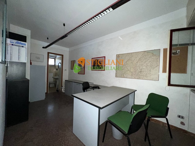 Immobile commerciale in Affitto a Campobasso, zona Via Nievo, 370€, 40 m²