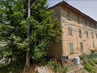 Casale in Vendita a Marzabotto, zona Sperticano, 98'000€, 620 m²