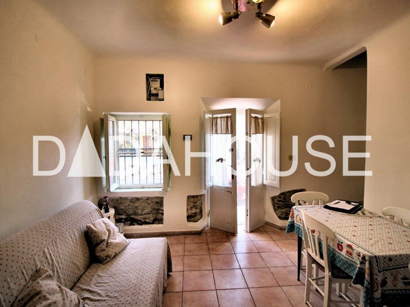 Bilocale in Vendita a Calci, zona La Corte, 98'000€, 50 m², arredato