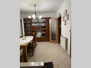 Quadrilocale in Vendita a Carrara, 190'000€, 110 m²