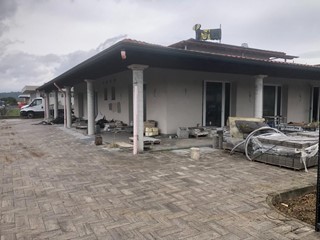 Immobile commerciale in Vendita a Castelfranco di Sotto, 850'000€, 1000 m²