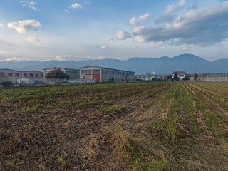 Terreno edificabile in Vendita a Roletto, 139'000€, 5700 m²