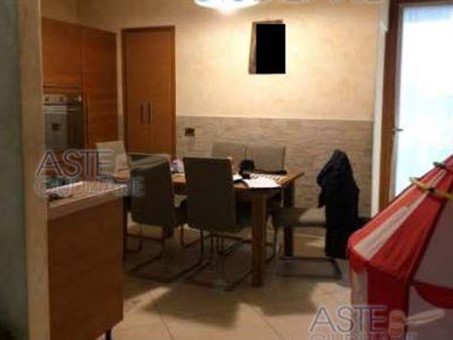 Casa Semi Indipendente in Vendita a Cesenatico, zona Borella, 190'125&euro;, 149 m², con Box